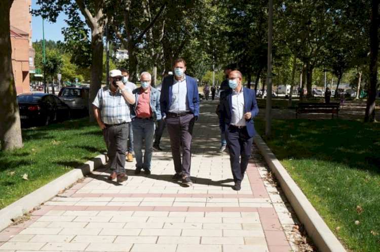 El ayuntamiento invierte cerca de 700.000 euros en mejorar varias Calles del Barrio de la Victoria y Puente Jardín