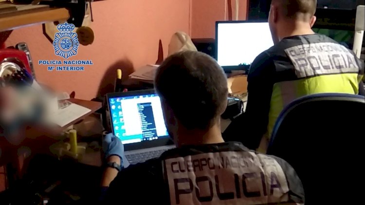 Detenidas 15 personas por difundir en redes sociales vídeos de bebés agredidos sexualmente