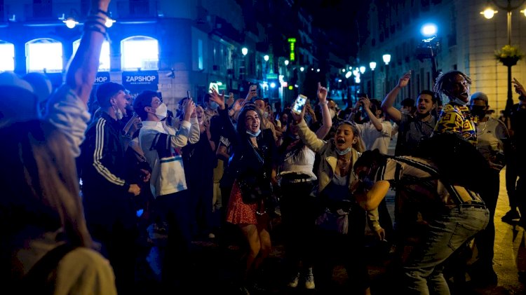 Acaban las restricciones, ¿se acerca el final de la pandemia?