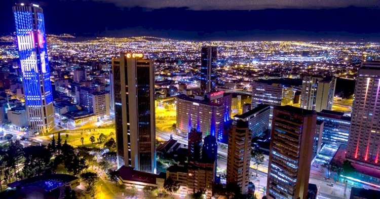 España colabora con Colombia para la conversión de Bogotá en un destino turístico inteligente