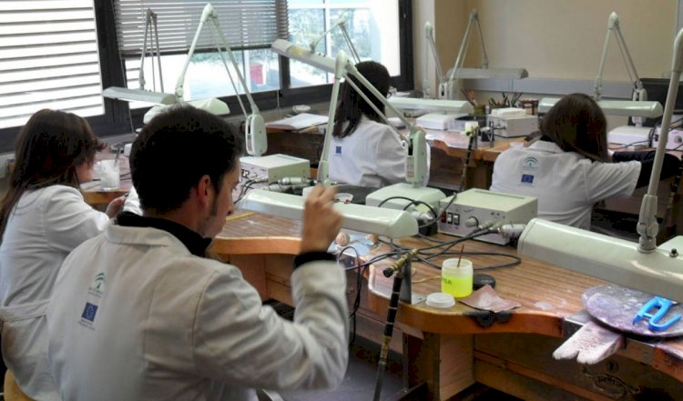 El presupuesto de becas y ayudas del Ministerio de Educación y Formación Profesional sube un 44% desde 2017