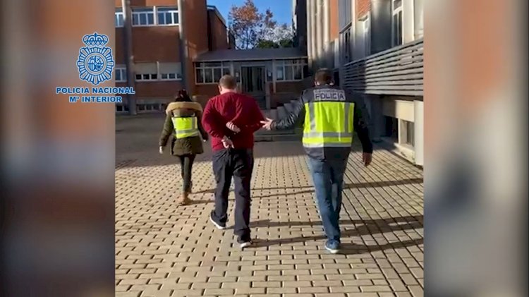 Detenido en Madrid un hombre que llevaba cuatro años escondido en su casa tras abusar de un menor